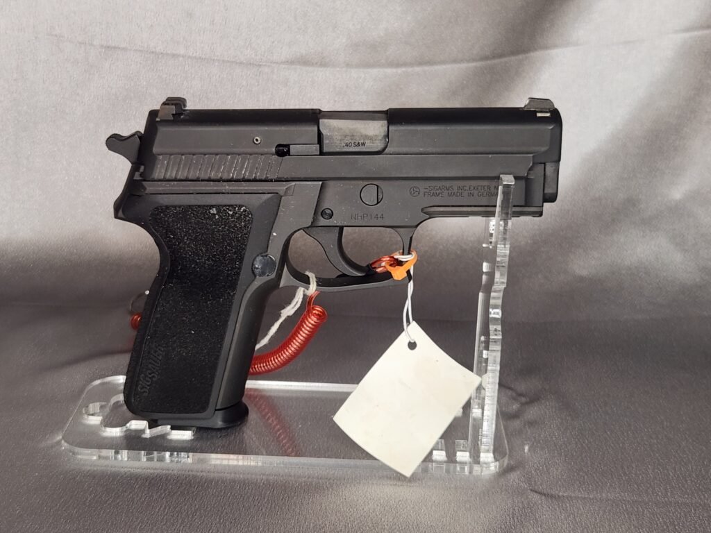 Sig Sauer P229 - 40 S&W (Refurbished)